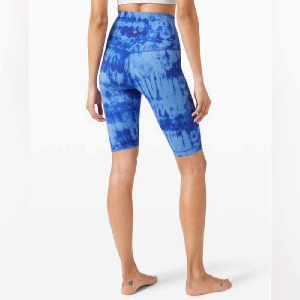 Lululemon Align Biker Shorts Blue Tie Dye - Picture 6 of 8